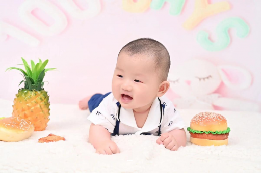 清镇宝宝肚子胀拉稀怎么办